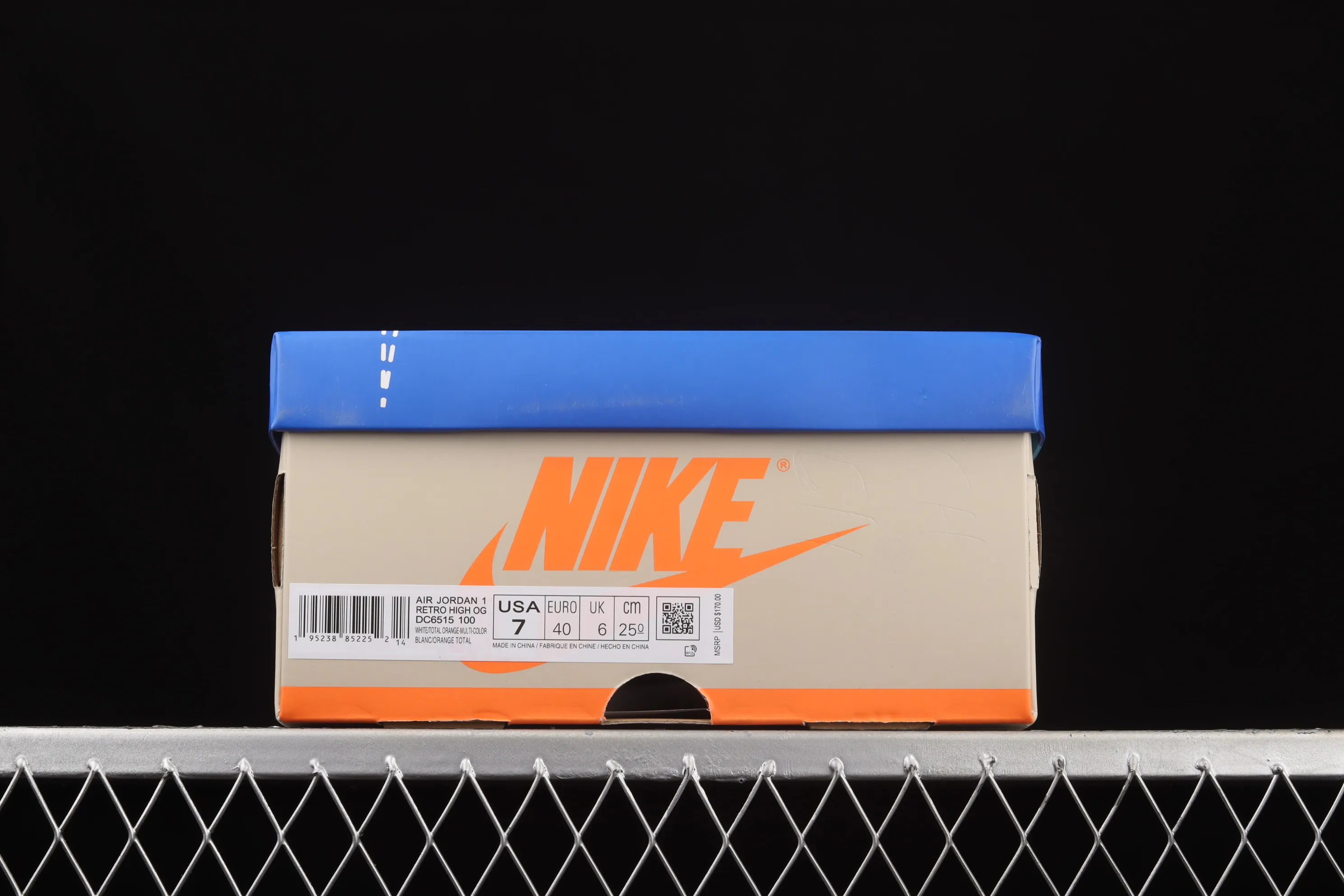 All categories Air Jordan Jordan series basketball shoes Air Jordan 1 High Pure original version Air Jordan 1 High OG Pro "Total Orange" AJ1 Joe 13M blue and white stitching high-top basketball shoes DC6515-100